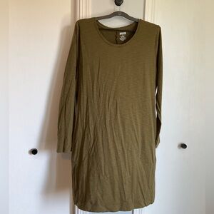 Knit dress in marsh olive color